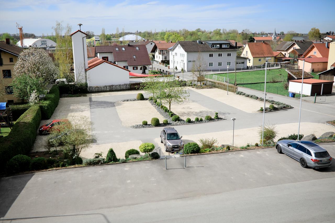 Hotel Burgwirt Deggendorf Eksteriør billede